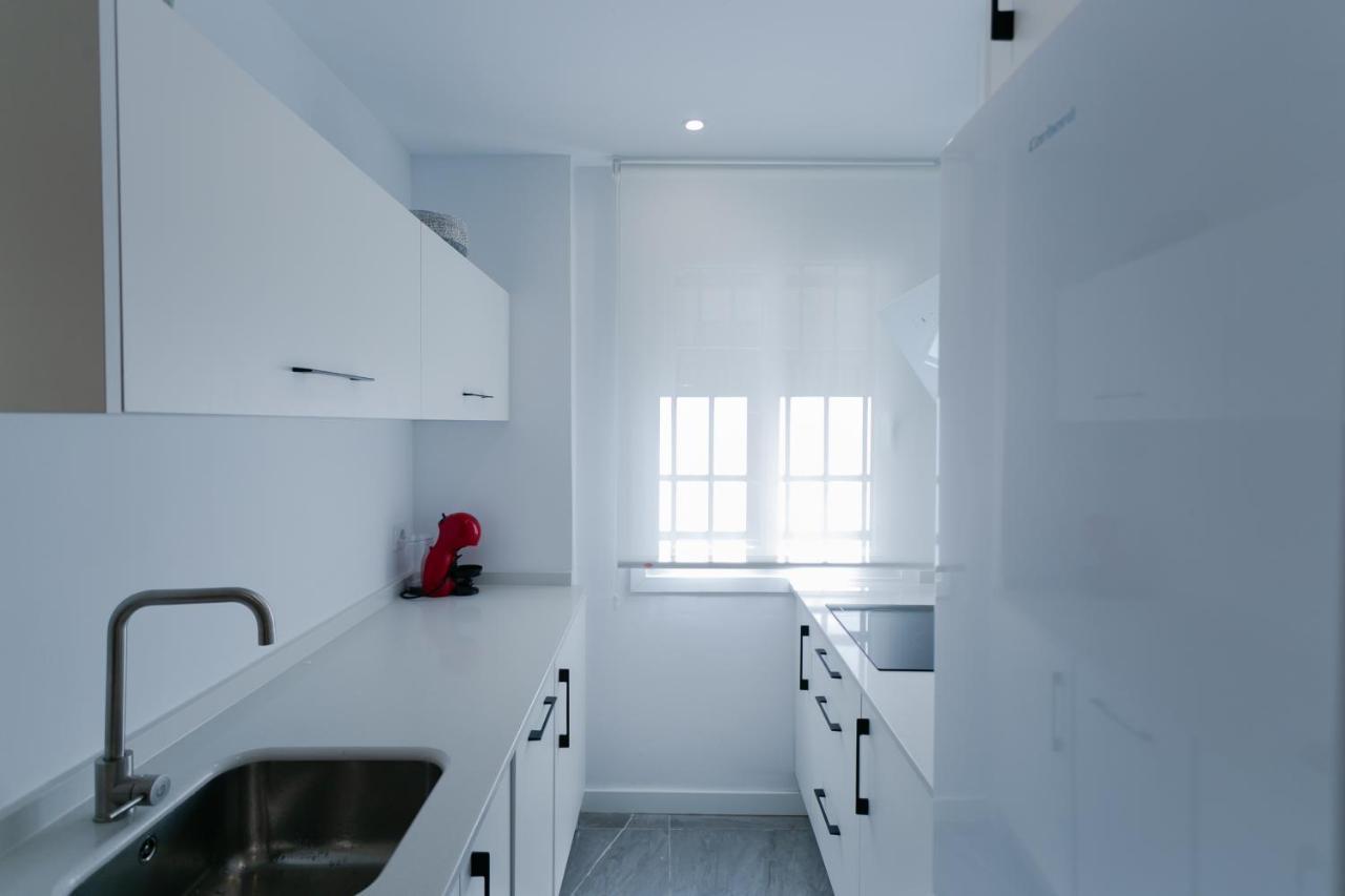Lujoso Apartamento Con Piscina Compartida 2 Севиля Екстериор снимка